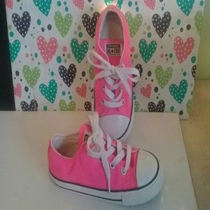 Converse shoe kids💗